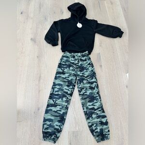 Arshiner Girl's 2 Piece Pullover Hooded Sweatshirt and Sweatpants